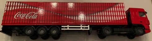 01002-4 € 35,00 coca cola vrachtwagen lion geheel ijzer ca 32 cm ( 2x zonder doos)